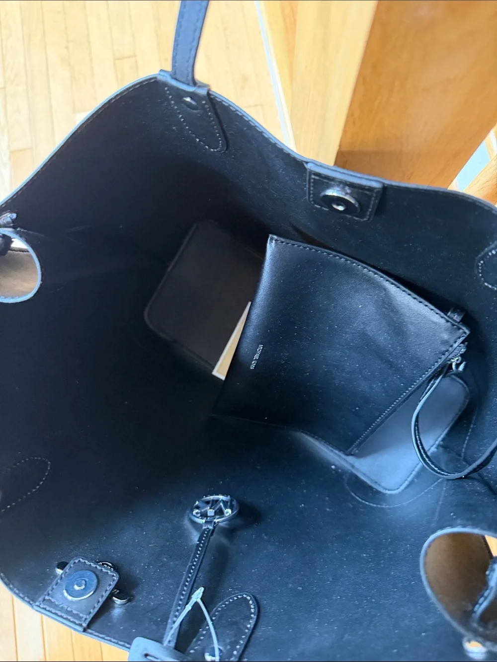 Michael Kors Black Saffiano EdithTote with silver  Logo